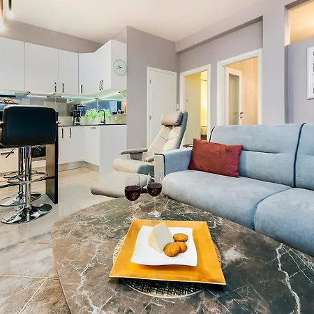Bella Campagna - Luxury Two Bedroom Apartment Rovinj